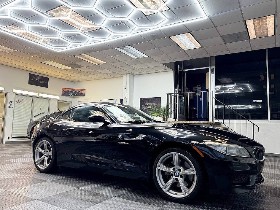 Used 2015 BMW Z4 sDrive28i RWD image 5