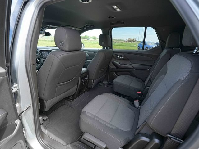 Used 2023 Chevrolet Traverse LT AWD/4WD image 18