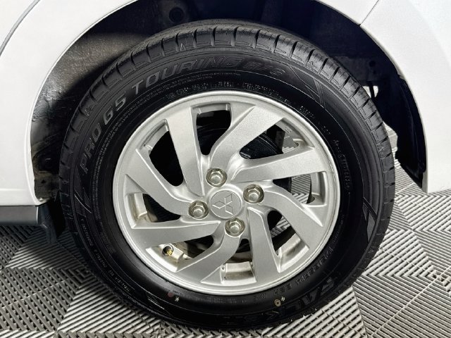 Used 2024 Mitsubishi Mirage FWD image 33