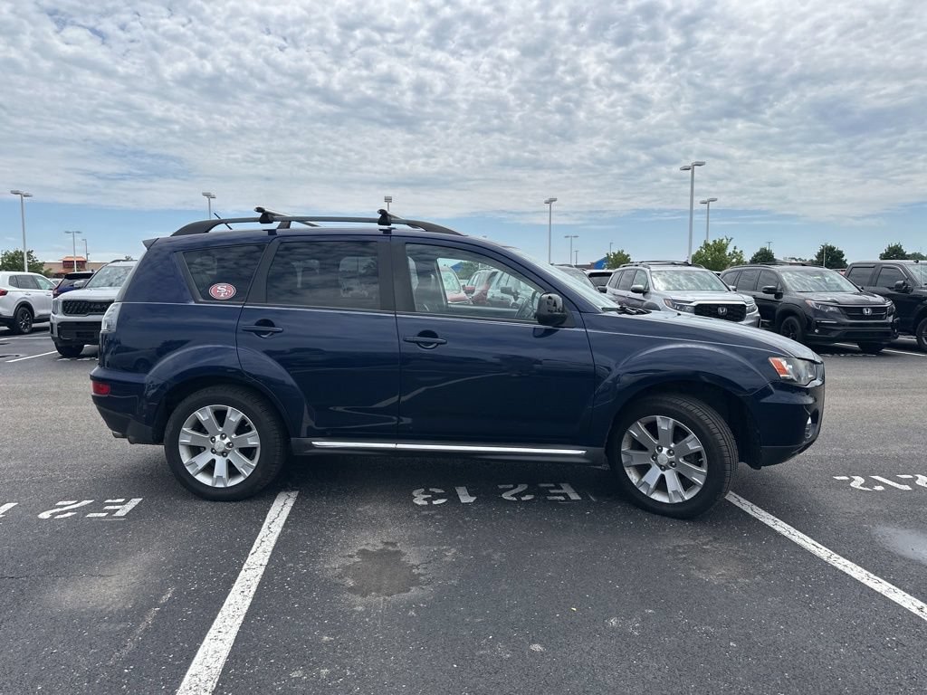 Used 2012 Mitsubishi Outlander SE FWD image 12