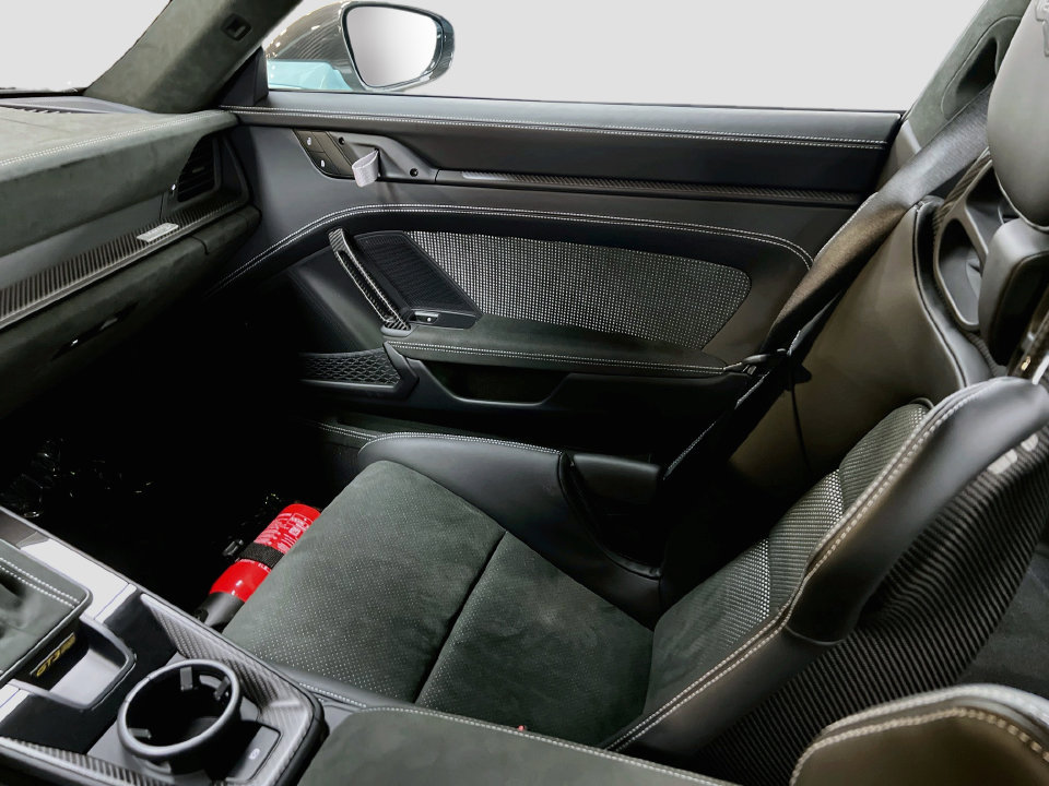 Certified 2025 Porsche 911 GT3 RS RWD image 24