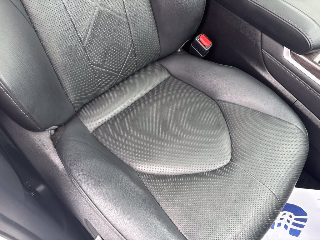 Used 2021 Toyota Highlander Platinum AWD/4WD image 29