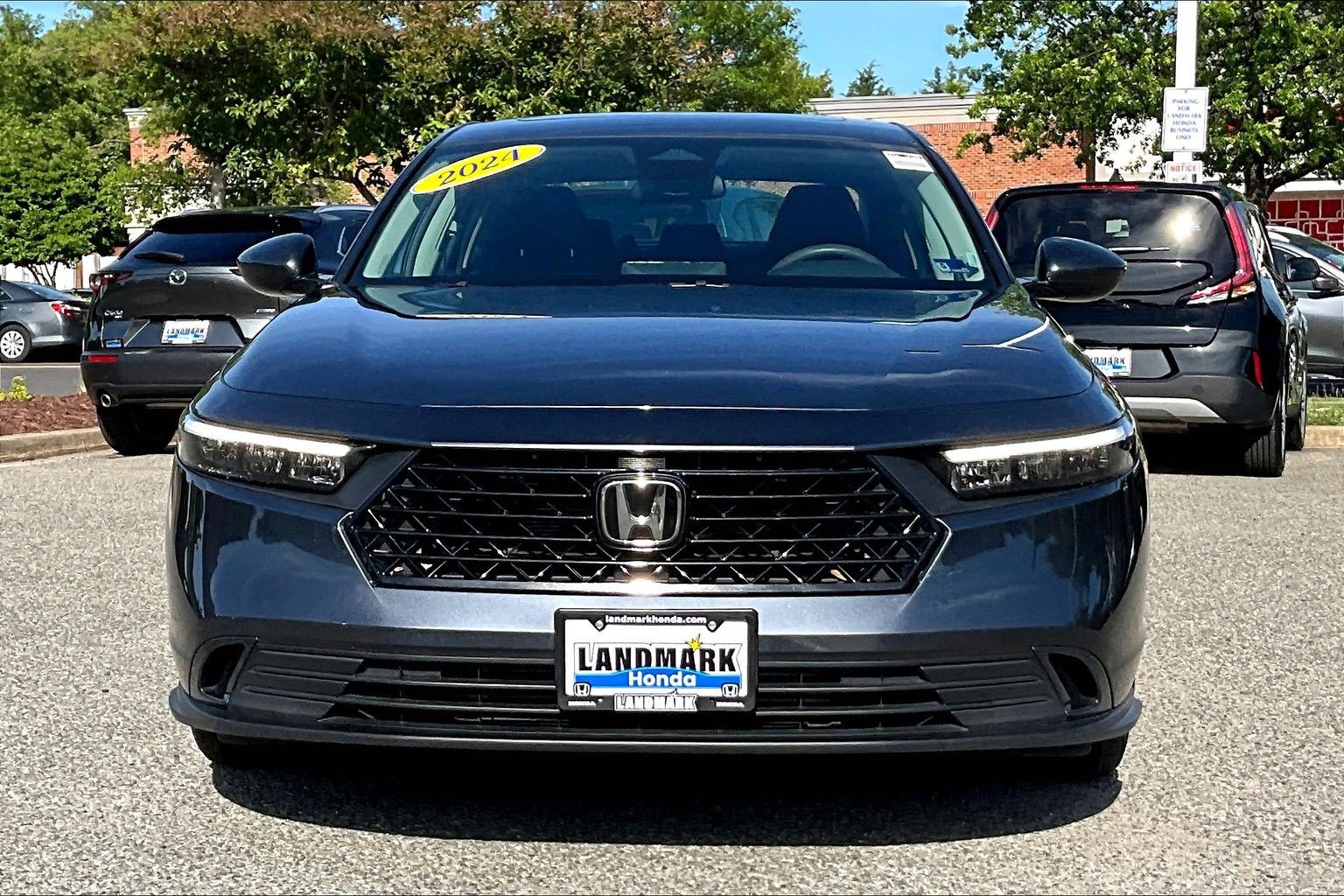 Used 2024 Honda Accord EX image 3
