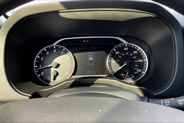 Used 2025 Nissan Frontier SV AWD/4WD image 14