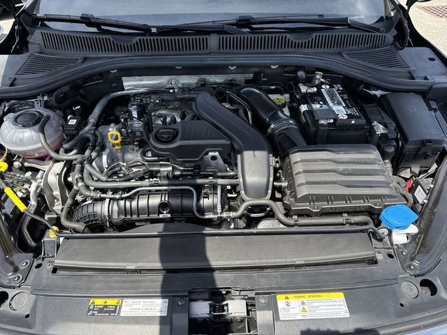 Certified 2022 Volkswagen Jetta SE FWD image 30