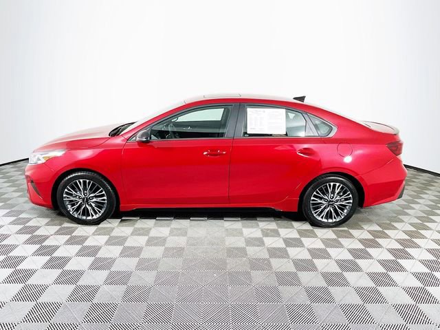 Used 2024 Kia Forte GT-Line w/ GT-Line Premium Package FWD image 5