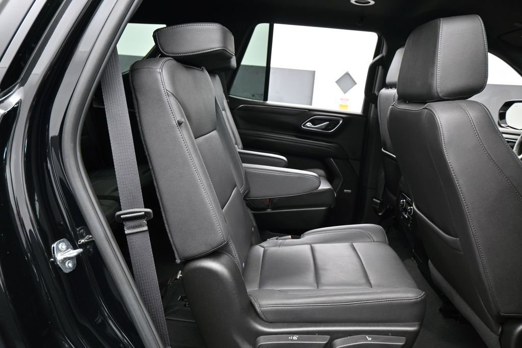 Used 2023 Chevrolet Tahoe Z71 w/ Luxury Package AWD/4WD image 48
