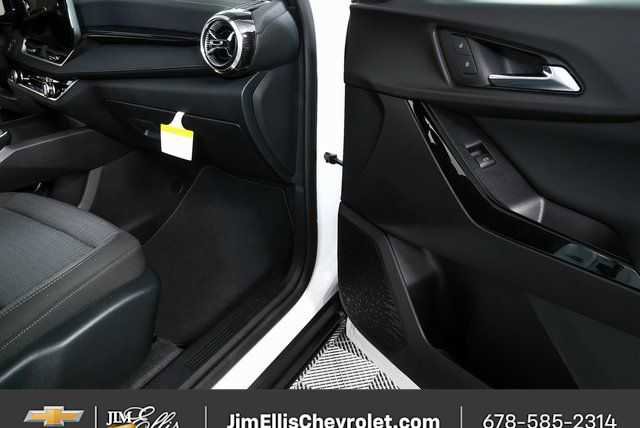 New 2026 Chevrolet Equinox LT image 23