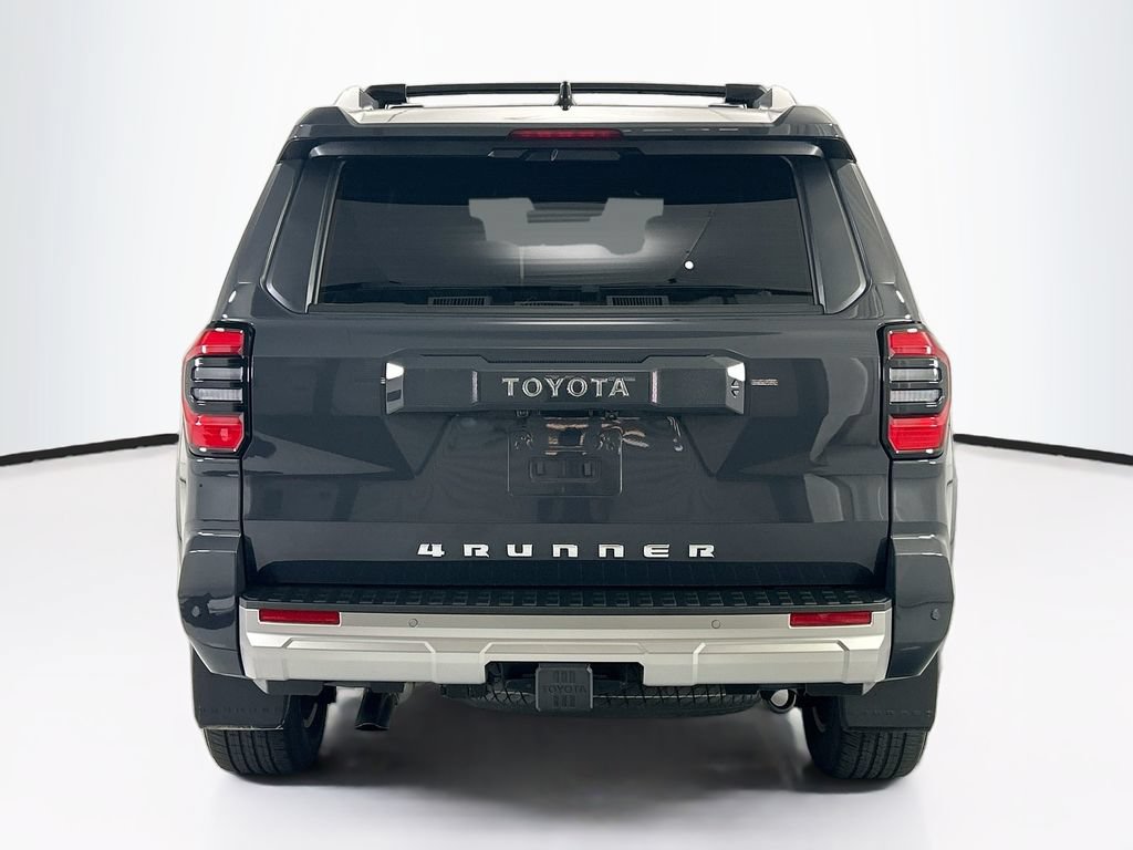 Used 2025 Toyota 4Runner Limited w/ Tow Technology Package AWD/4WD image 6
