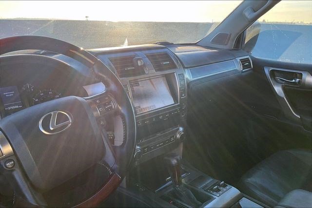Used 2014 Lexus GX 460 image 8