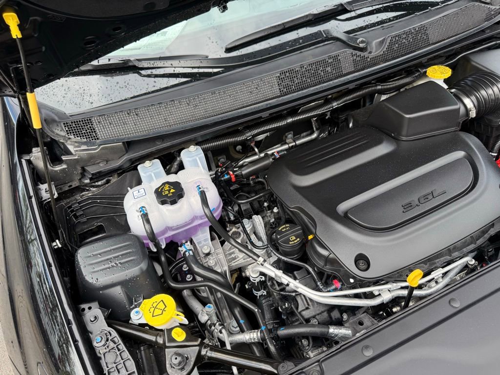 New 2026 Chrysler Pacifica Select FWD image 66