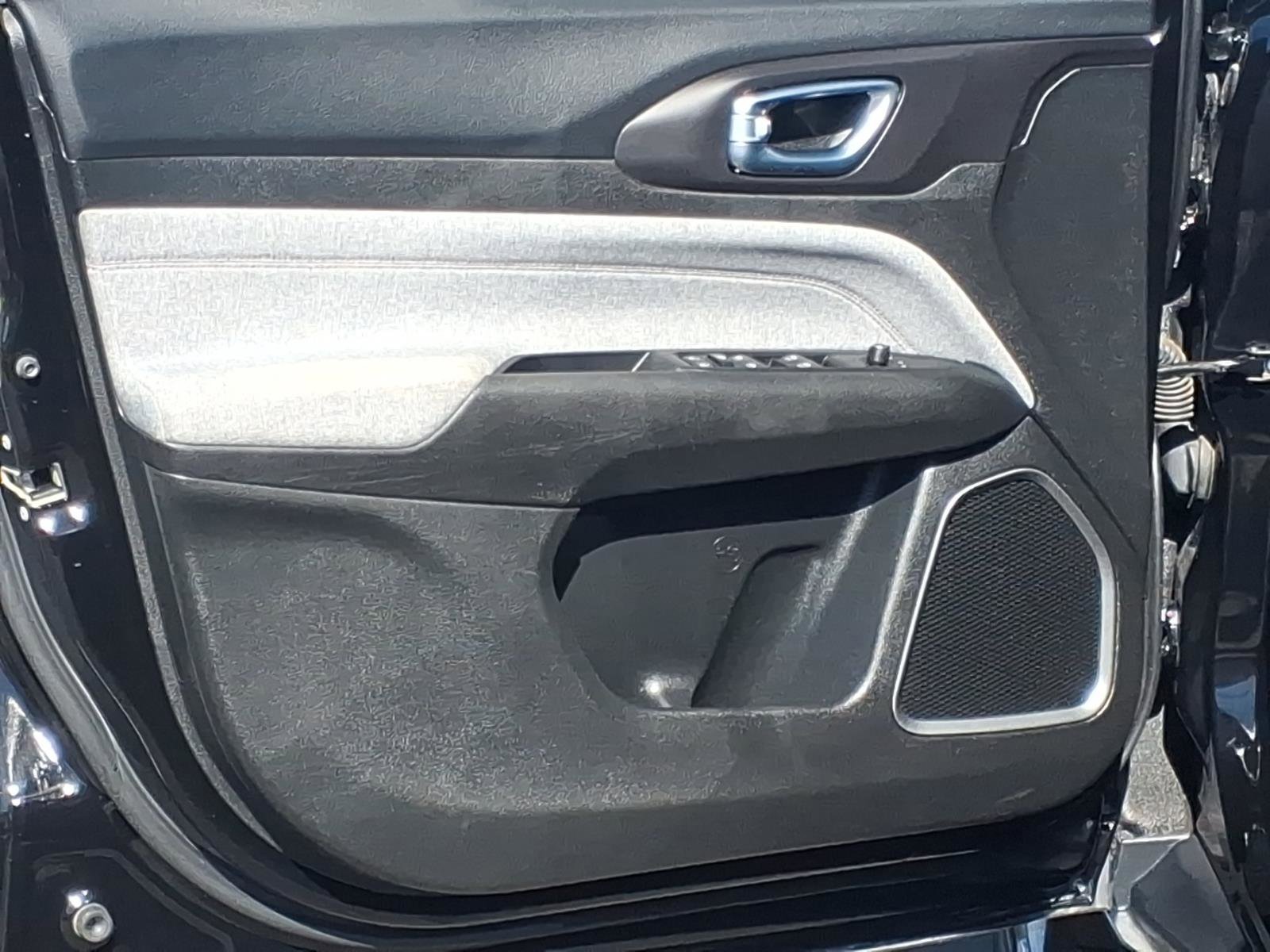 Used 2022 Jeep Compass Latitude image 13