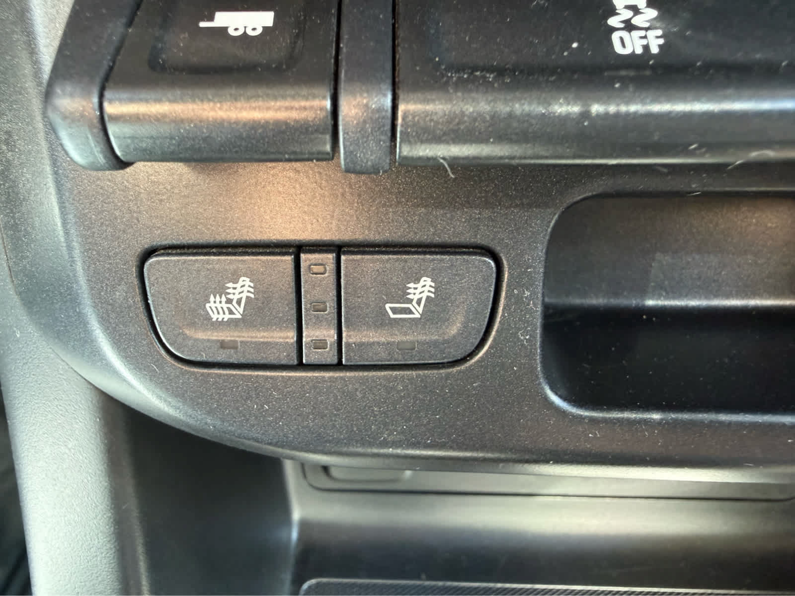 Used 2017 GMC Canyon SLT w/ Driver Alert Package AWD/4WD image 33