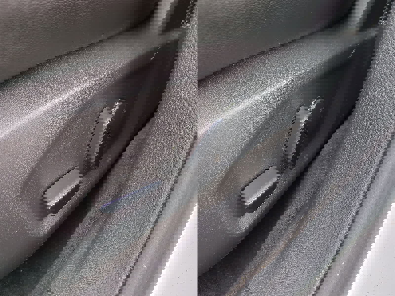 Used 2013 Ford Fusion Titanium image 16