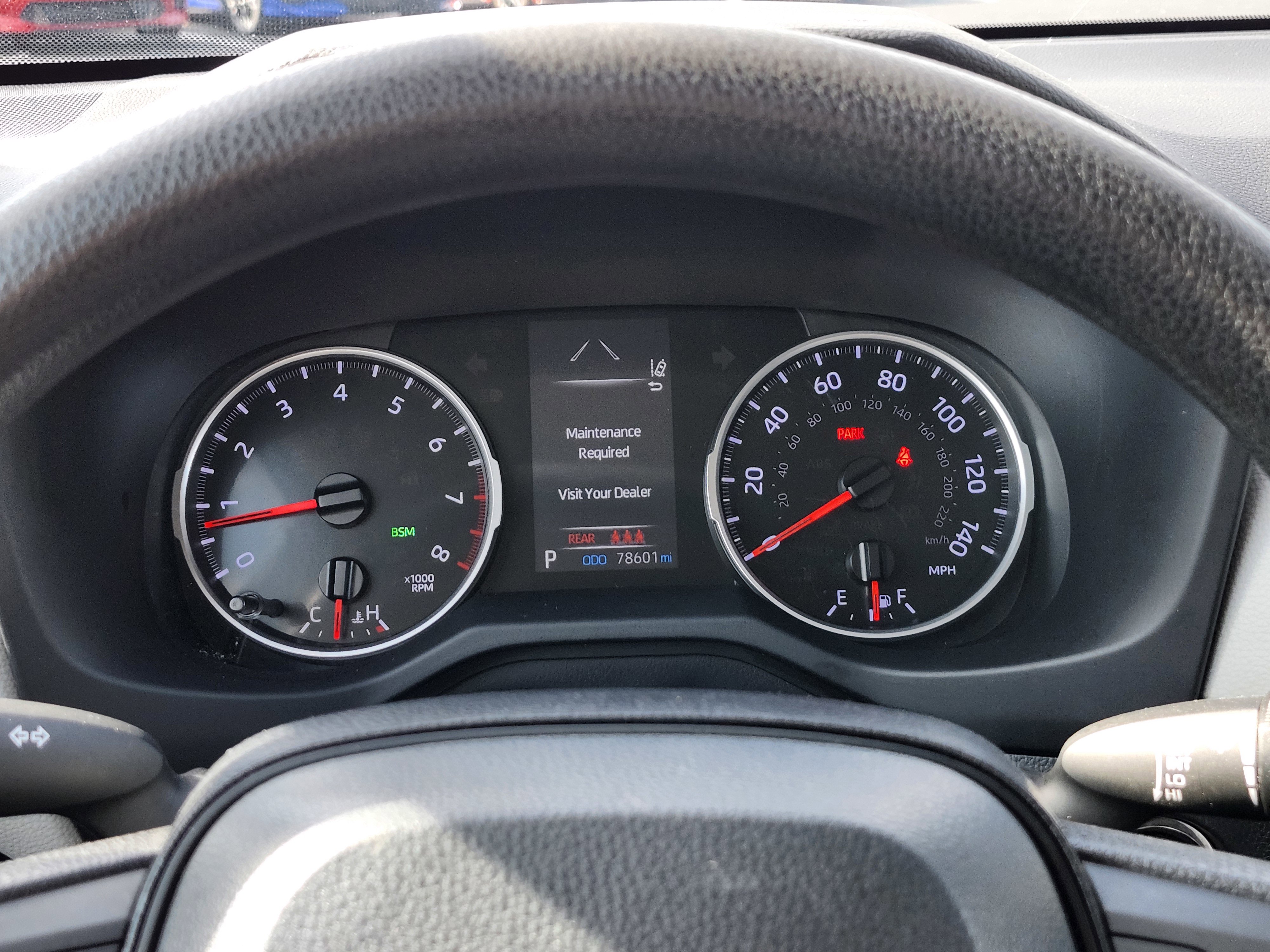 Used 2021 Toyota RAV4 XLE image 21