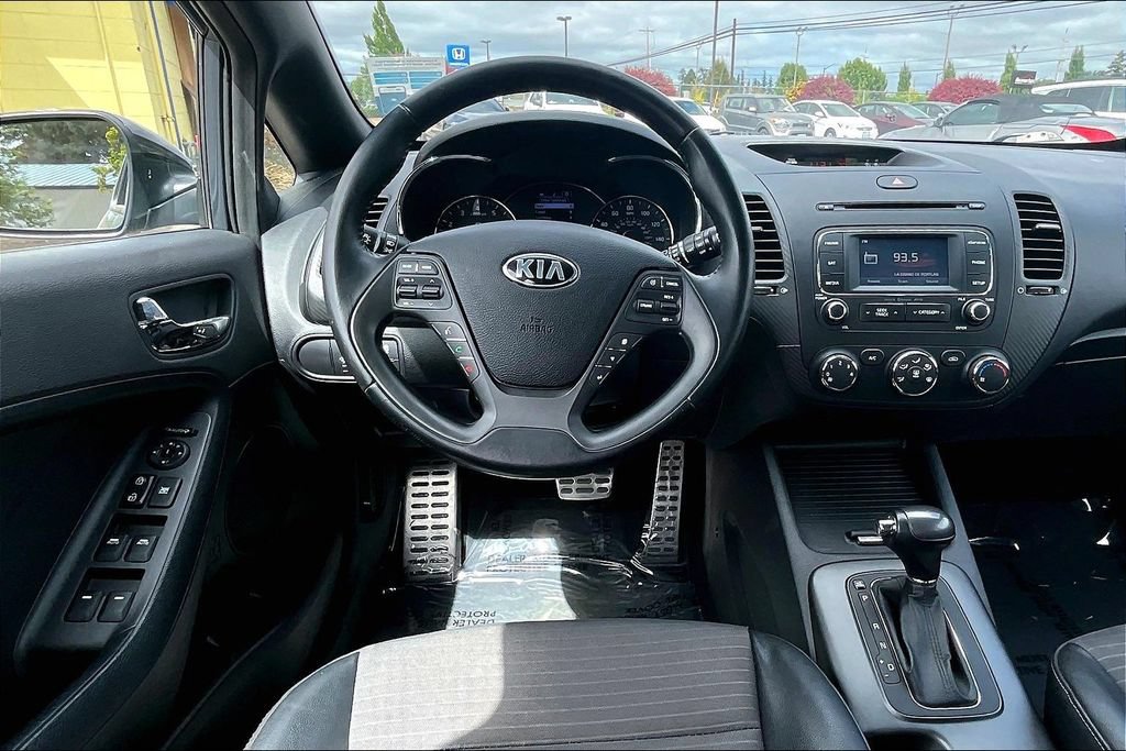 Used 2015 Kia Forte SX FWD image 7