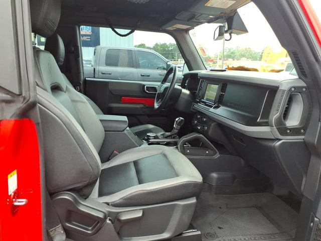 Used 2023 Ford Bronco Big Bend w/ Sasquatch Package AWD/4WD image 16