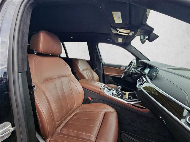 Used 2021 BMW X7 xDrive40i w/ M Sport Package image 15