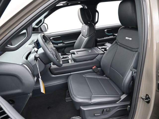 New 2026 Ford Expedition Platinum w/ Stealth Appearance Package image 12