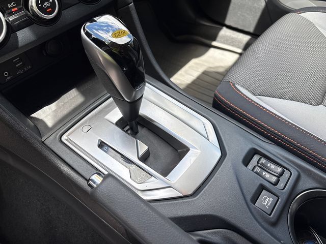 Certified 2022 Subaru Crosstrek 2.0i Premium w/ Moonroof Package AWD/4WD image 29