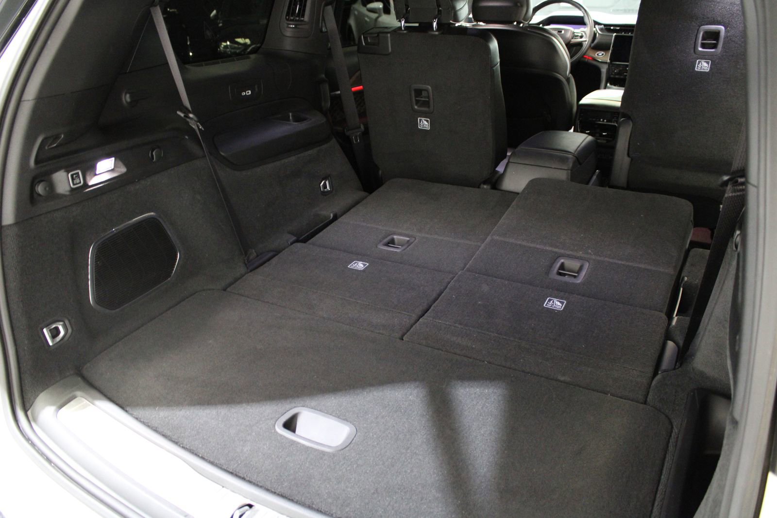 Used 2023 Jeep Grand Cherokee L Summit w/ High Altitude Package image 42