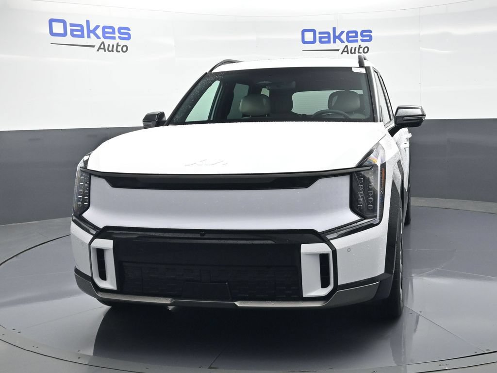 New 2026 Kia EV9 GT-Line AWD/4WD image 2