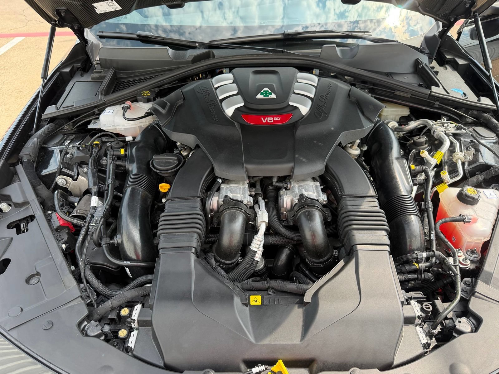 Used 2023 Alfa Romeo Giulia Quadrifoglio w/ Active Assist Plus Package RWD image 27