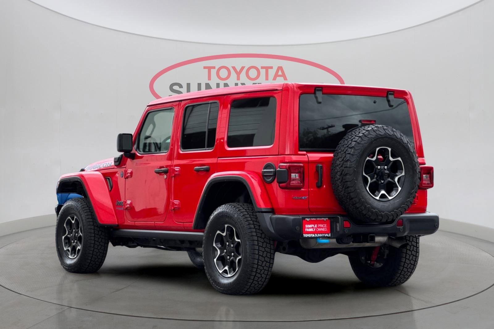 Used 2021 Jeep Wrangler Unlimited Rubicon 4xe w/ Steel Bumper Group AWD/4WD image 7