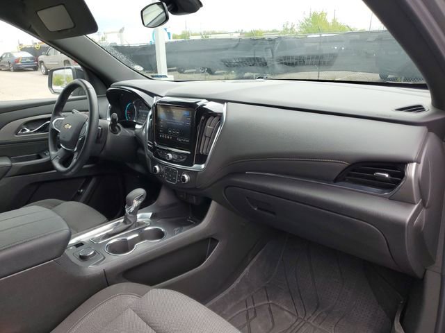 Certified 2023 Chevrolet Traverse LT FWD image 27