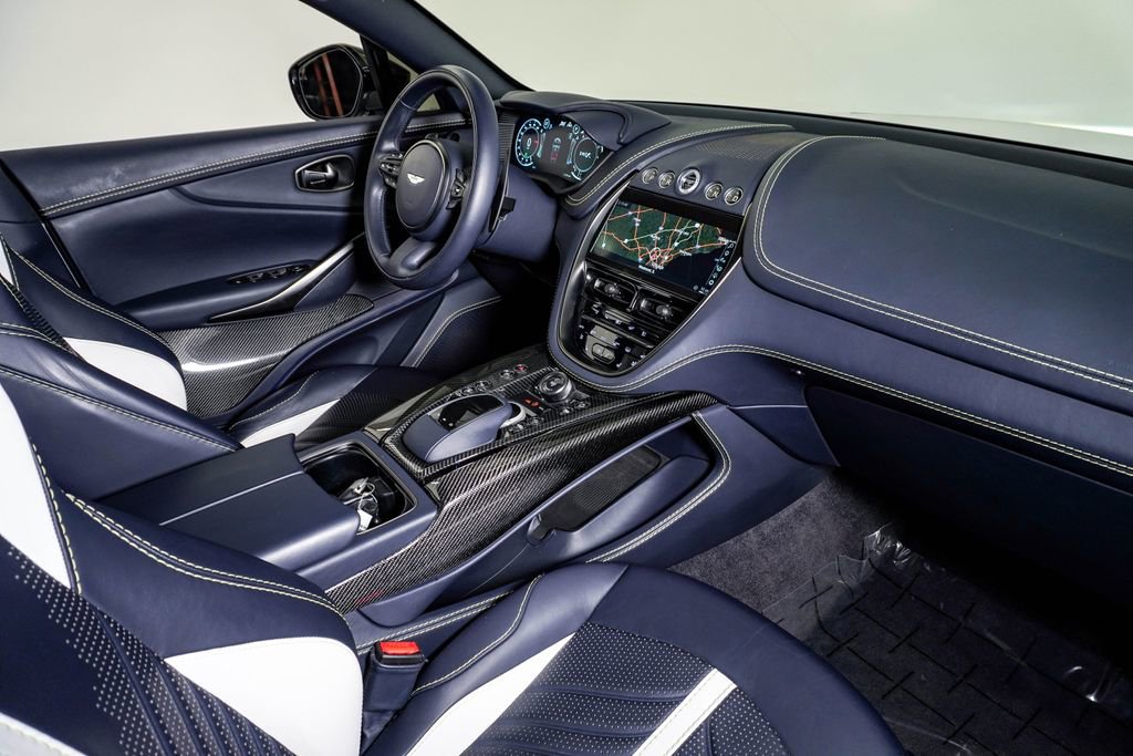 Used 2023 Aston Martin DBX 707 image 17