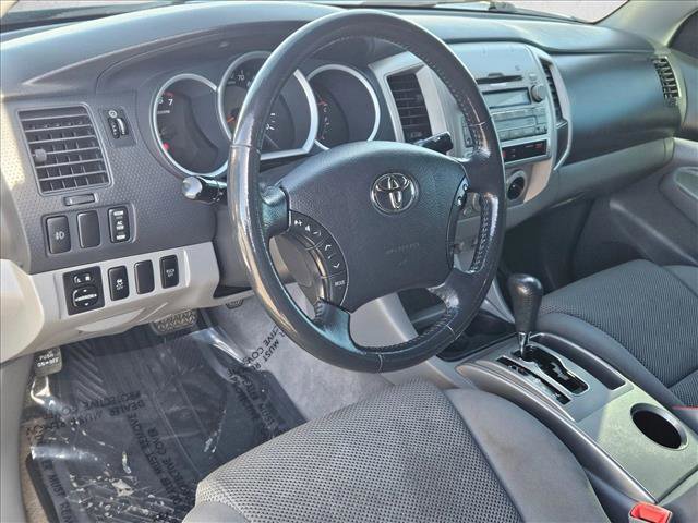 Used 2011 Toyota Tacoma 4x4 Double Cab image 8