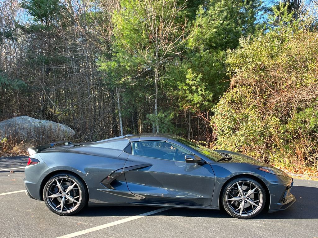 Used 2021 Chevrolet Corvette Stingray Premium Conv w/ Z51 Performance Package image 6