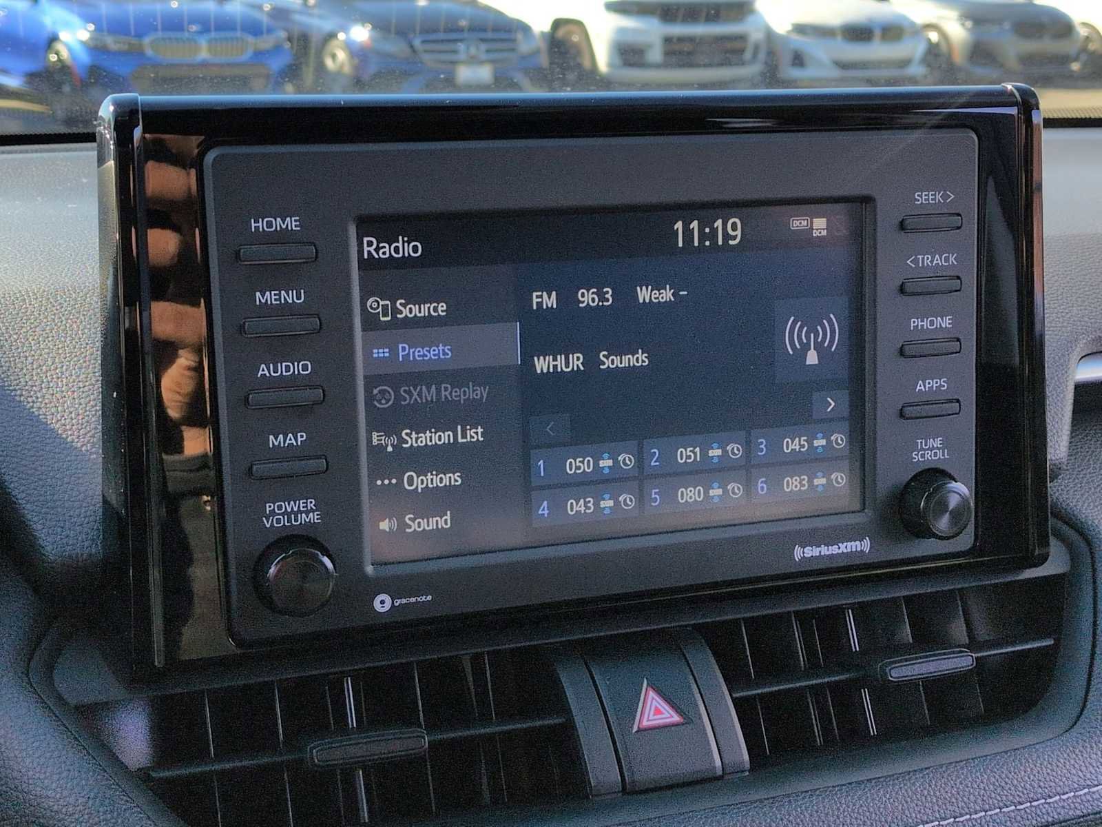 Used 2021 Toyota RAV4 LE image 29