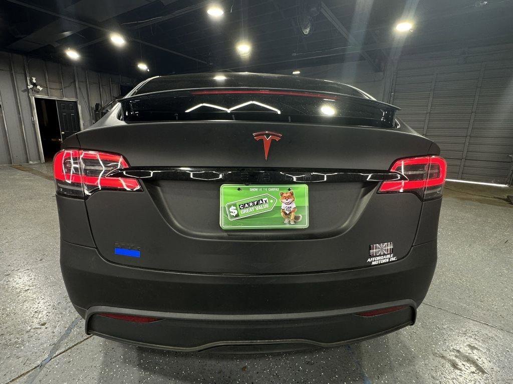 Used 2023 Tesla Model X Plaid image 5