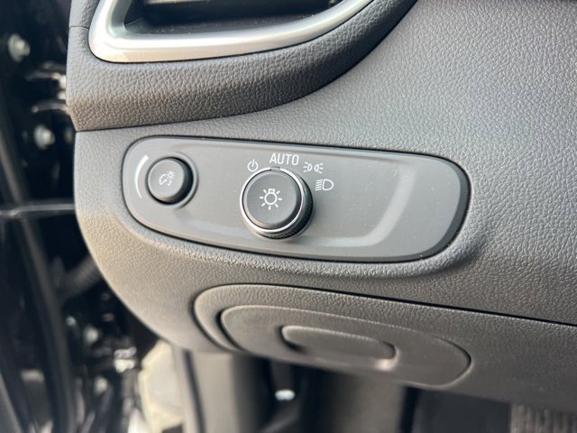 Used 2022 Chevrolet Trax LS w/ Tint and Cruise Package image 12