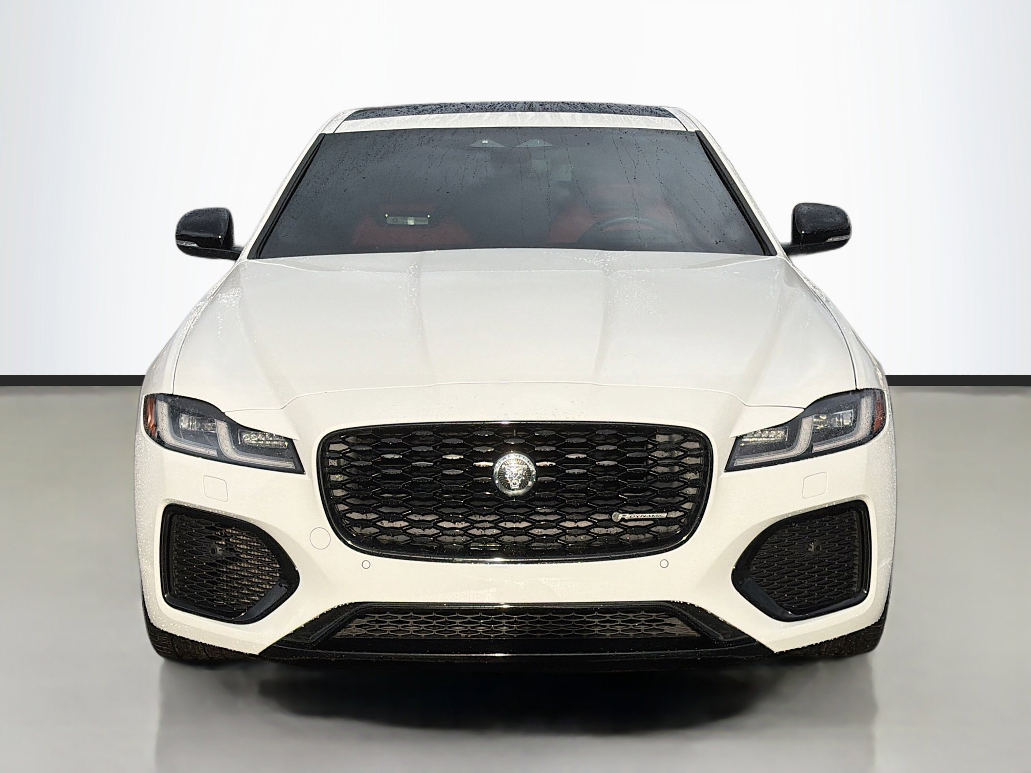 Used 2024 Jaguar XF R-Dynamic SE image 8