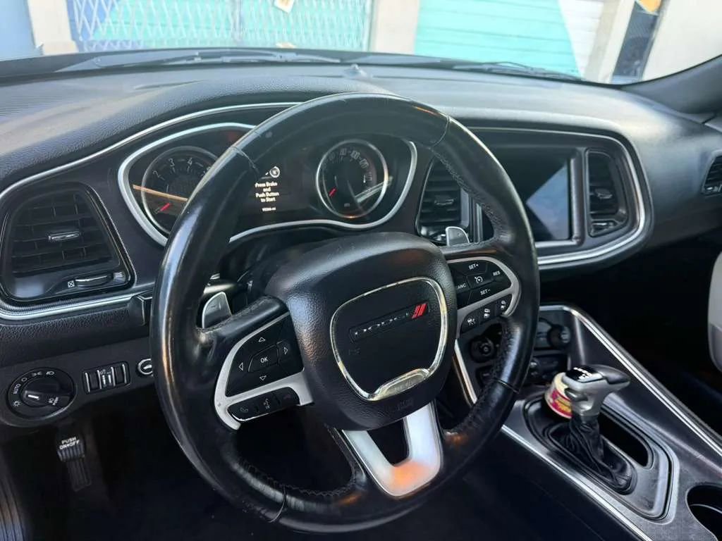 Used 2017 Dodge Challenger SXT Plus image 6