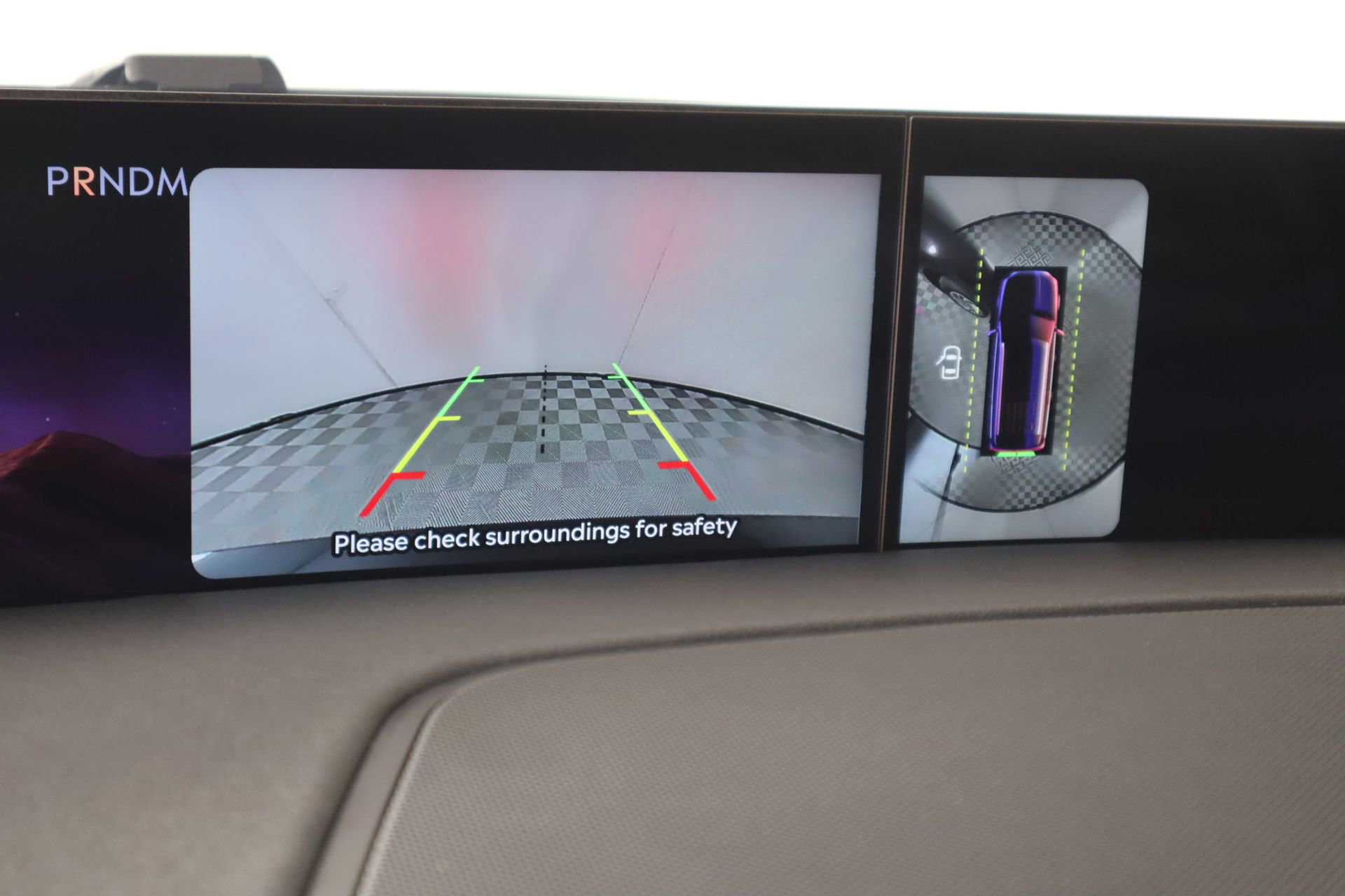 Certified 2025 Lincoln Navigator L Reserve AWD/4WD image 7