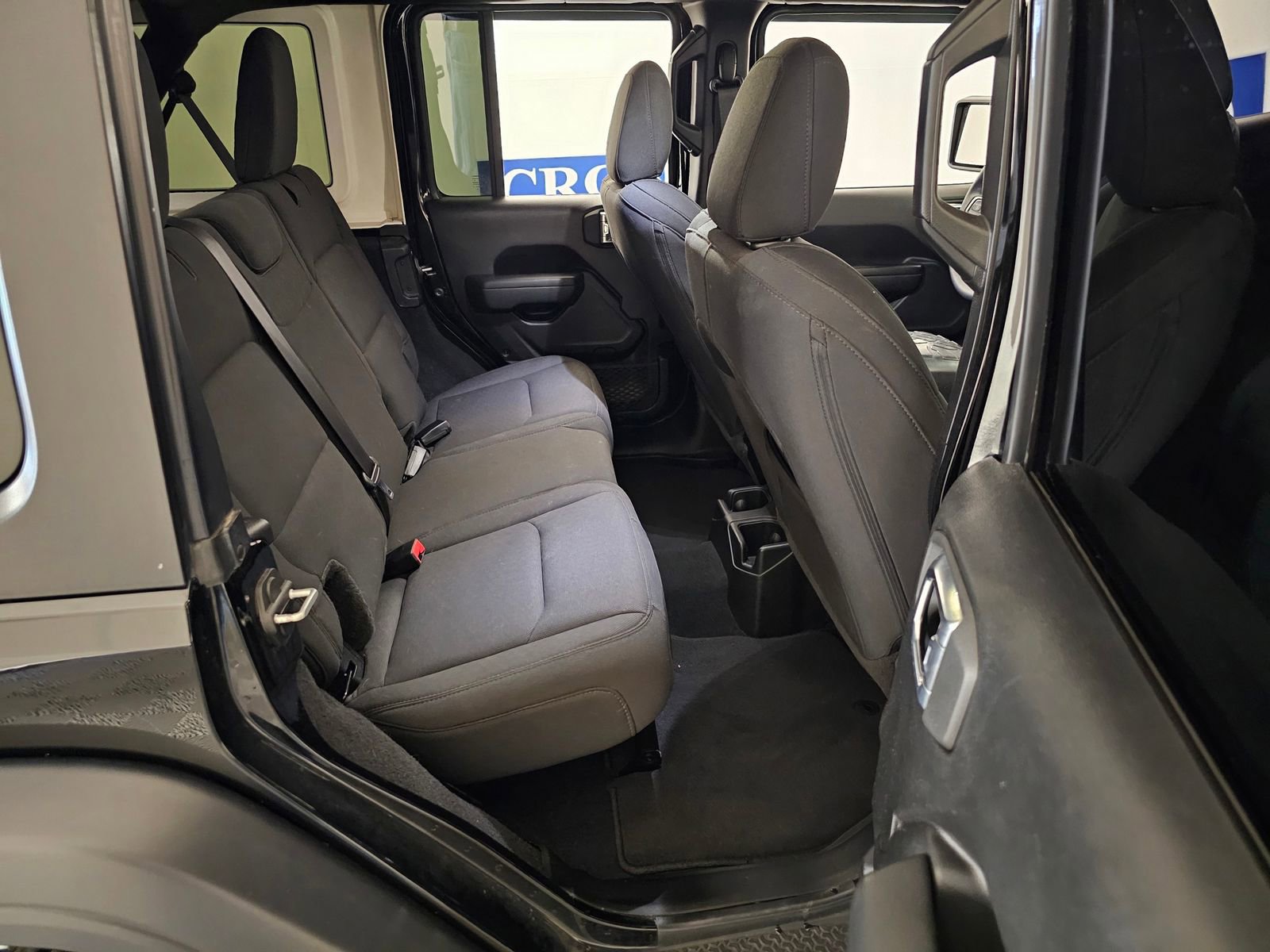 Used 2023 Jeep Wrangler Unlimited Sport AWD/4WD image 28