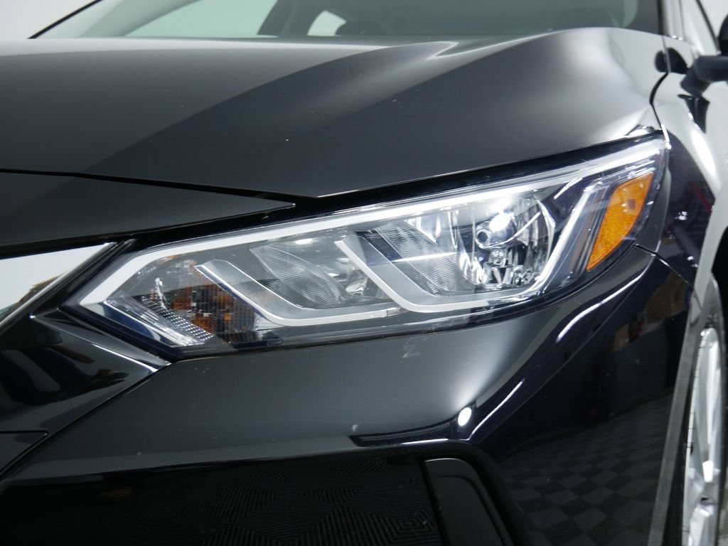 Used 2023 Nissan Sentra S FWD image 14