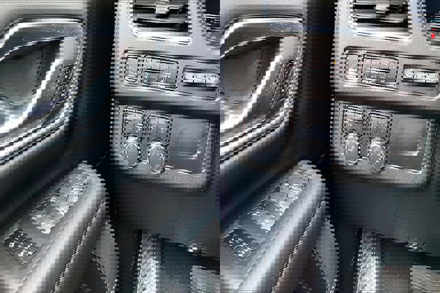 Used 2023 Chevrolet Tahoe High Country image 36