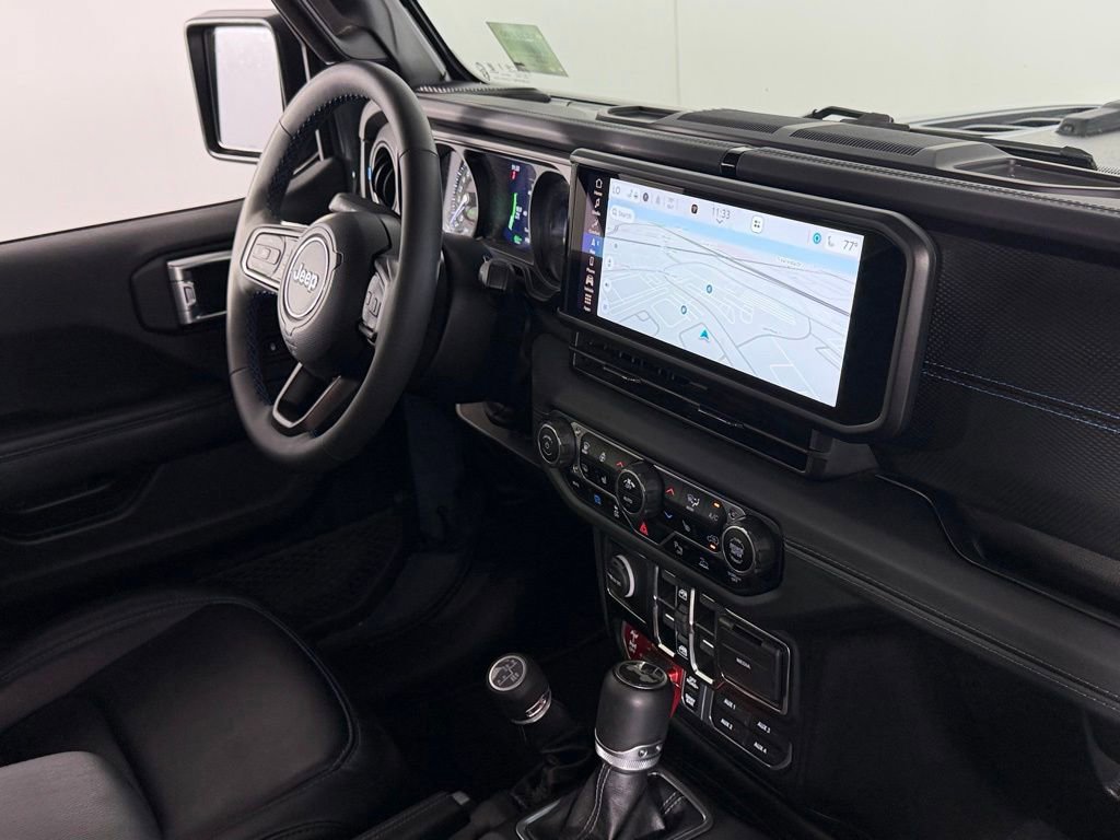 Used 2024 Jeep Wrangler Unlimited Rubicon 4xe AWD/4WD image 32