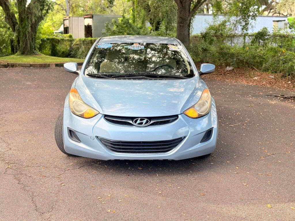 Used 2011 Hyundai Elantra GLS w/ Preferred Equipment Pkg 3 image 2