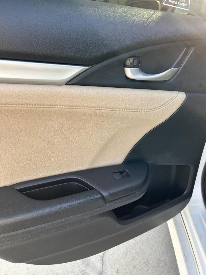 Used 2019 Honda Civic Touring image 36