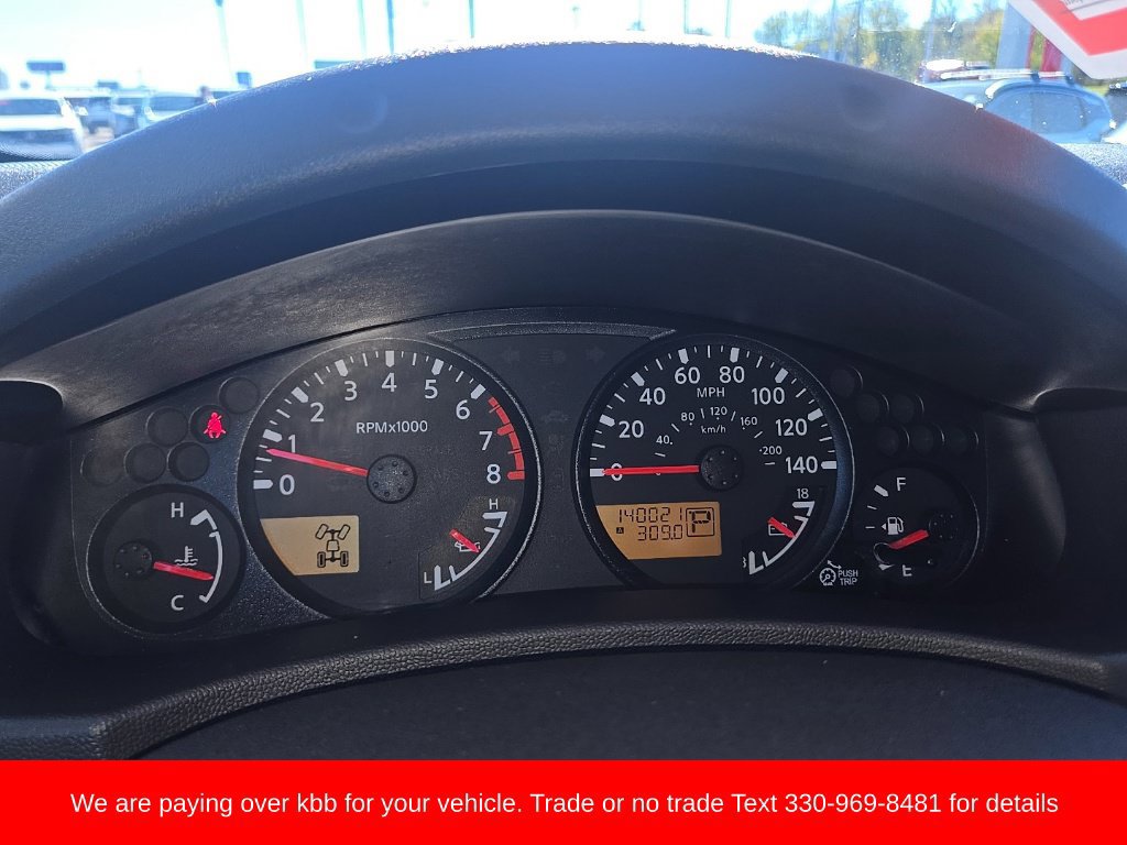 Used 2013 Nissan Frontier SV w/ SV Value Truck Pkg AWD/4WD image 13