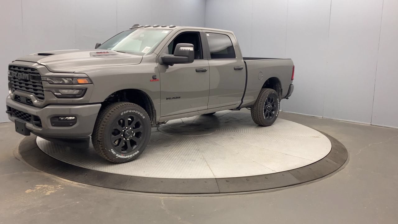 New 2026 RAM 2500 Big Horn AWD/4WD image 9