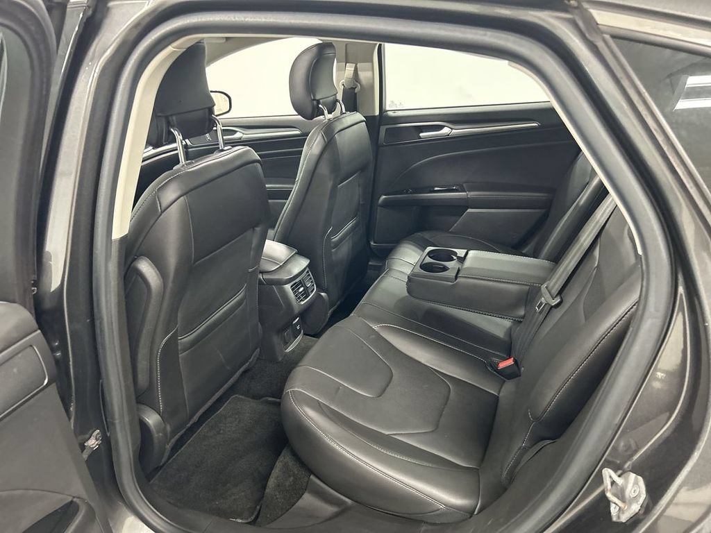 Used 2015 Ford Fusion Titanium AWD/4WD image 20