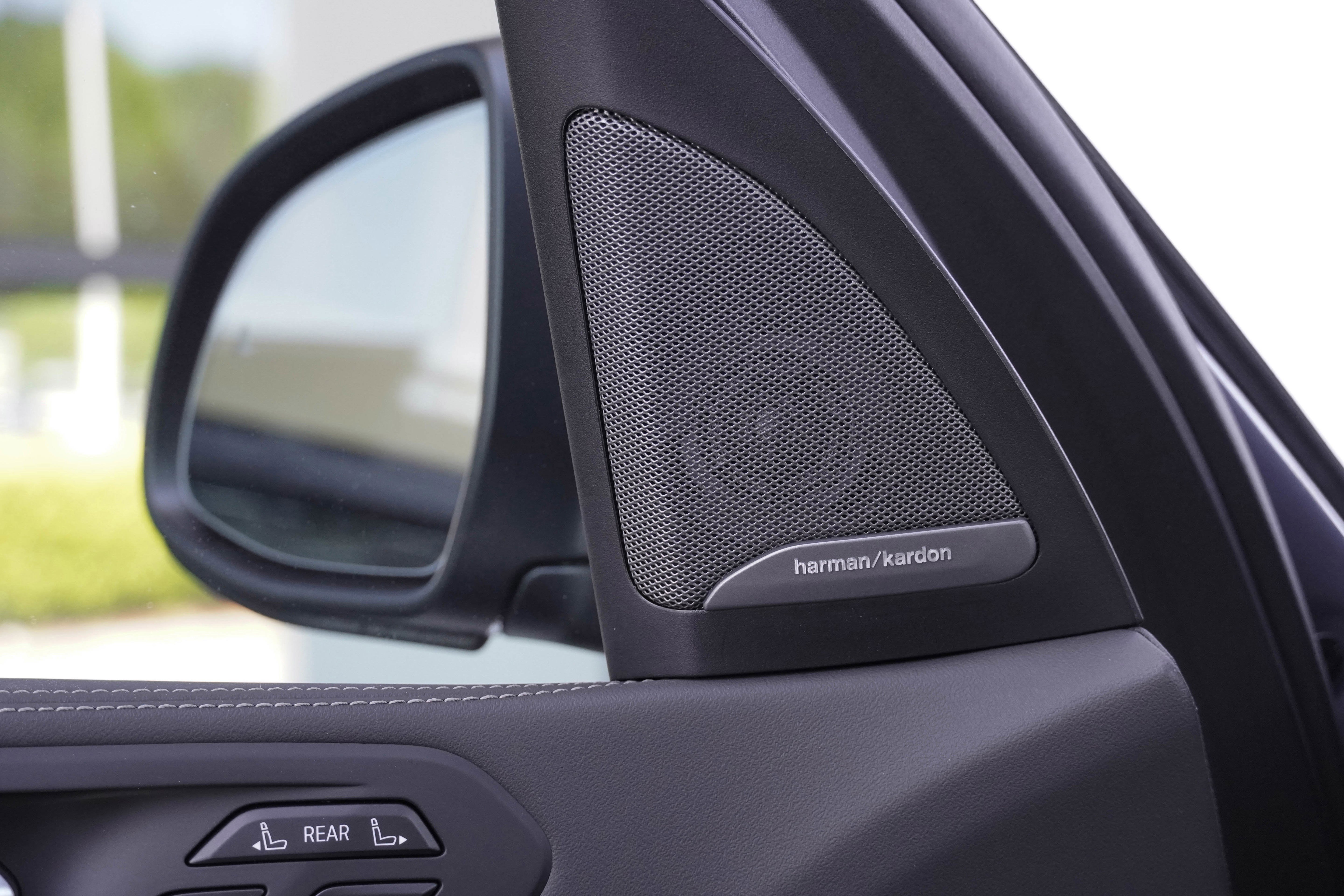 Used 2026 BMW X7 xDrive40i w/ Executive Package image 16