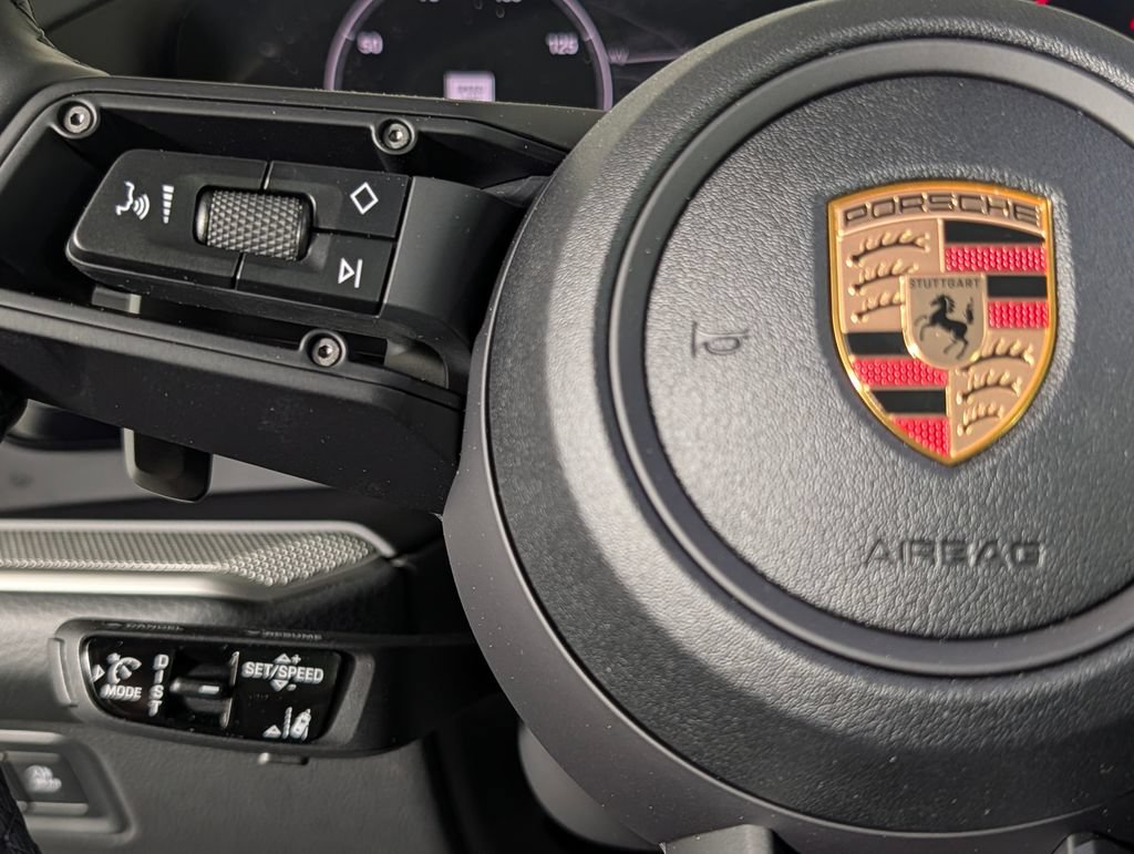 New 2026 Porsche Cayenne Coupe AWD/4WD image 39