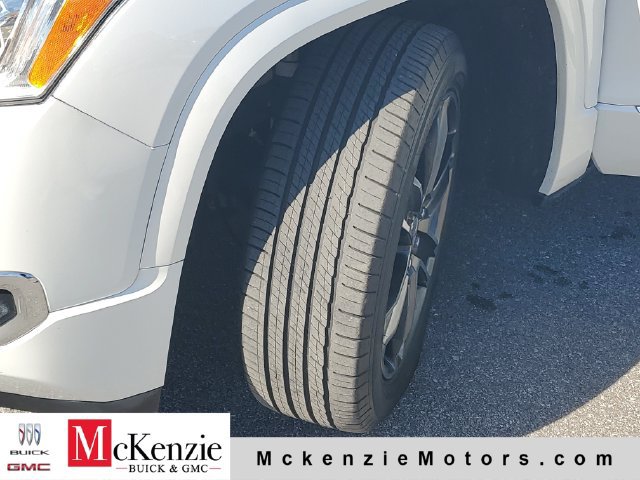 Used 2019 GMC Acadia Denali w/ Technology Package FWD image 37
